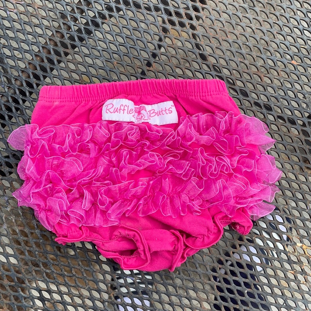 Ruffle butt bloomers